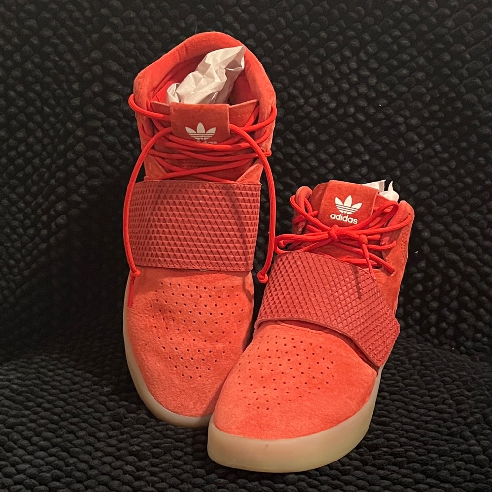 Adidas Tubular Invader Strap sneakers in red. Men’s 9.5